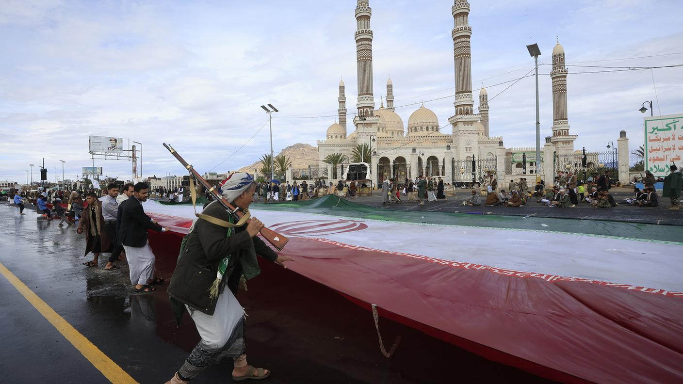 Sostenitori degli Houthi e un evento in favore dell'Iran venerdì scorso a Sana'a