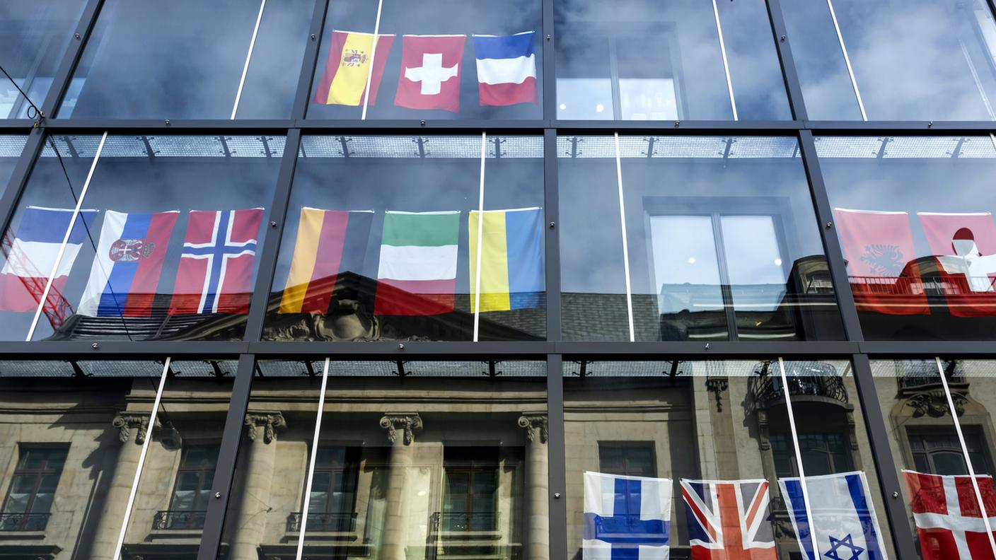 Inasprimento delle norme antincendio per le bandiere