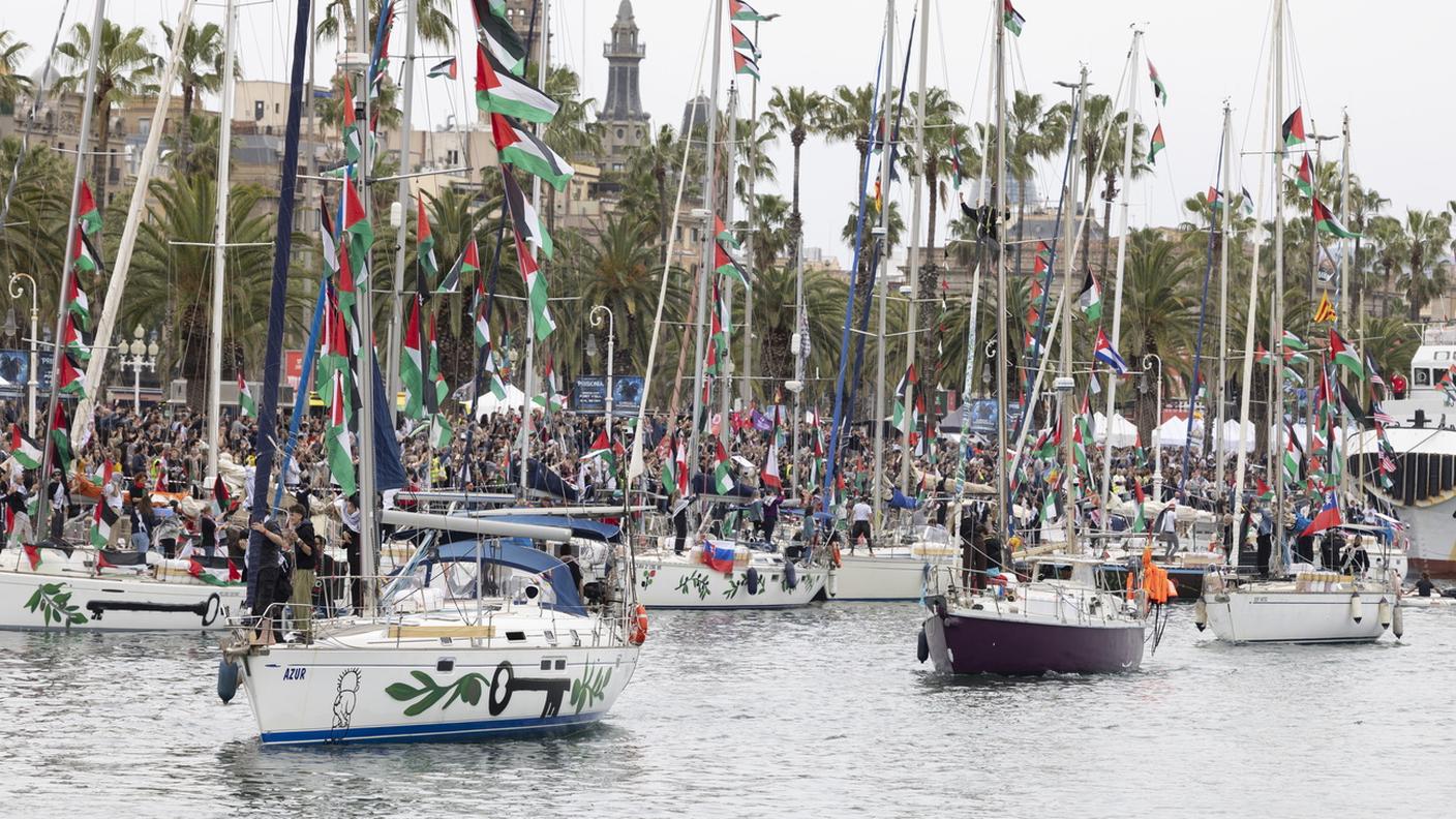 Le imbarcazioni pronte alla partenza
