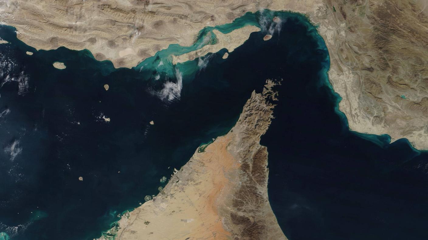 Lo Stretto di Hormuz in un'immagine satellitare