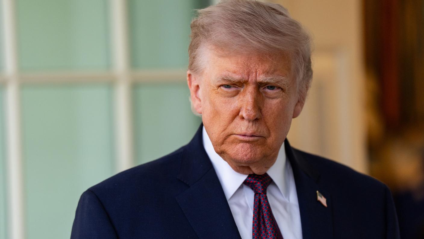 Il capo della Casa Bianca, qui ripreso ieri durante alcune dichiarazioni ai giornalisti