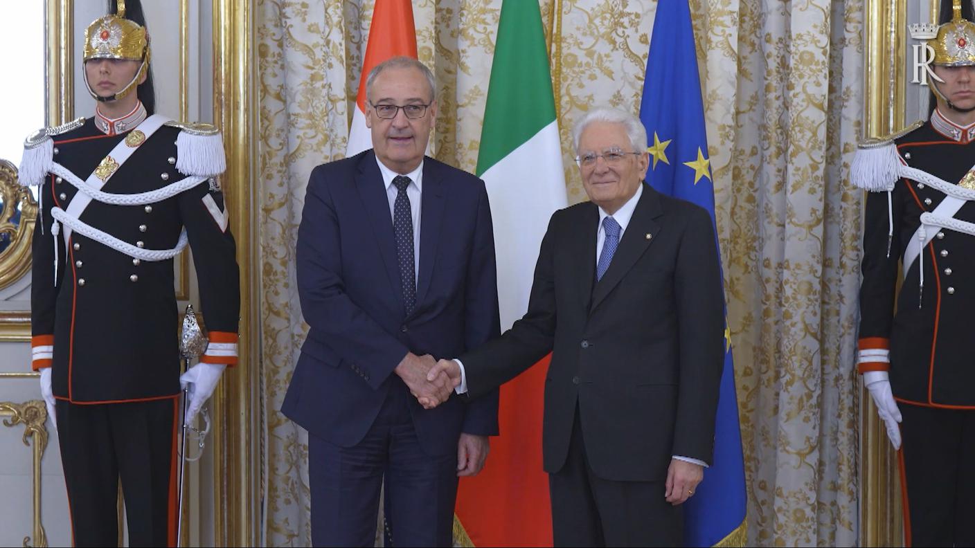 Il presidente della Confederazione Guy Parmelin e il presidente della Repubblica Sergio Mattarella