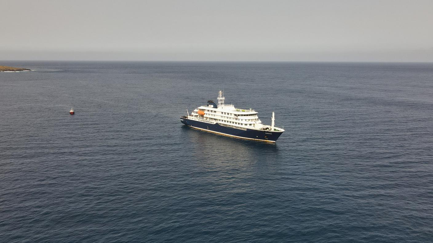 Naviga verso Tenerife