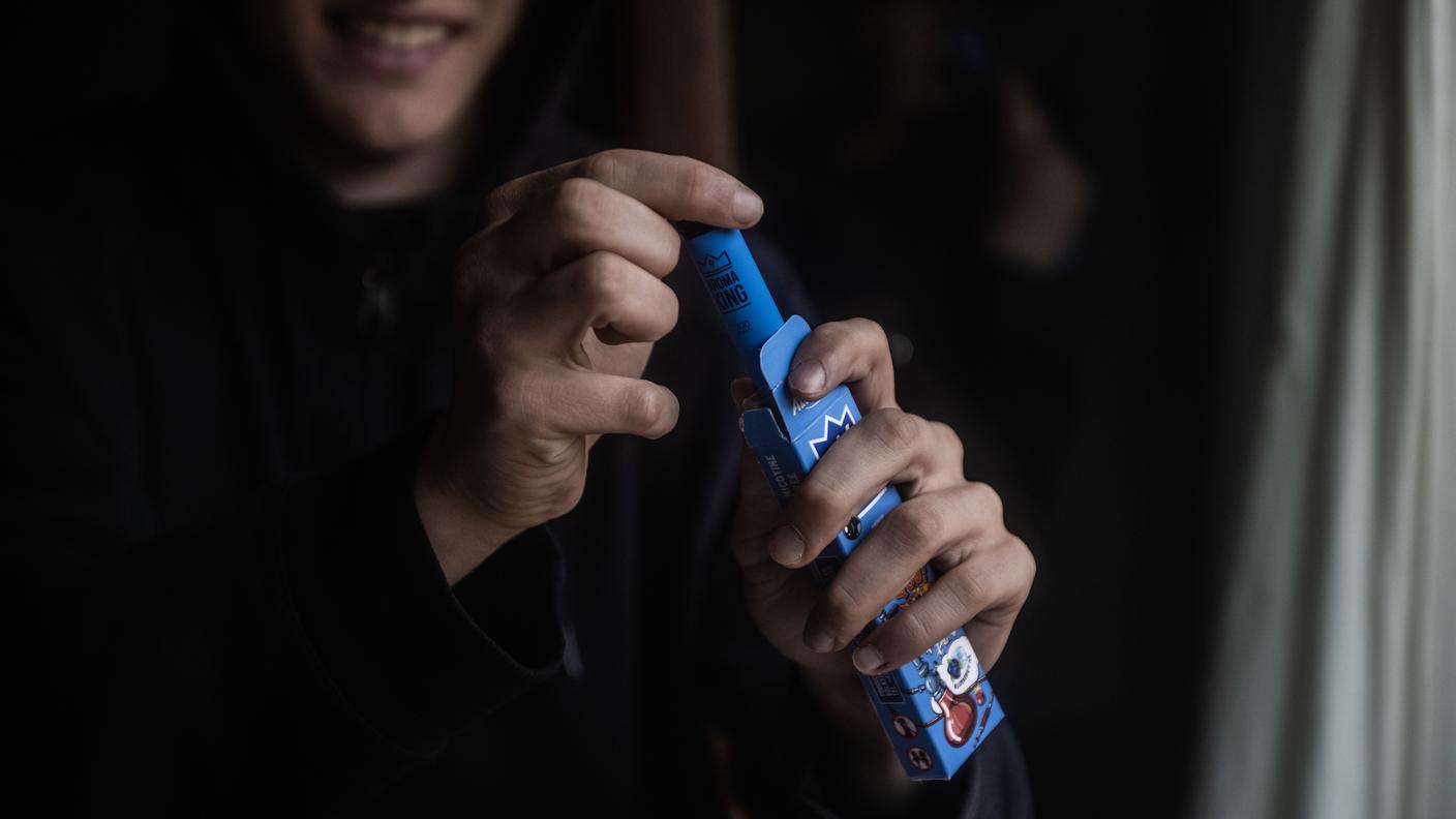 Continuano ad aumentare i giovani che usano sigarette elettroniche