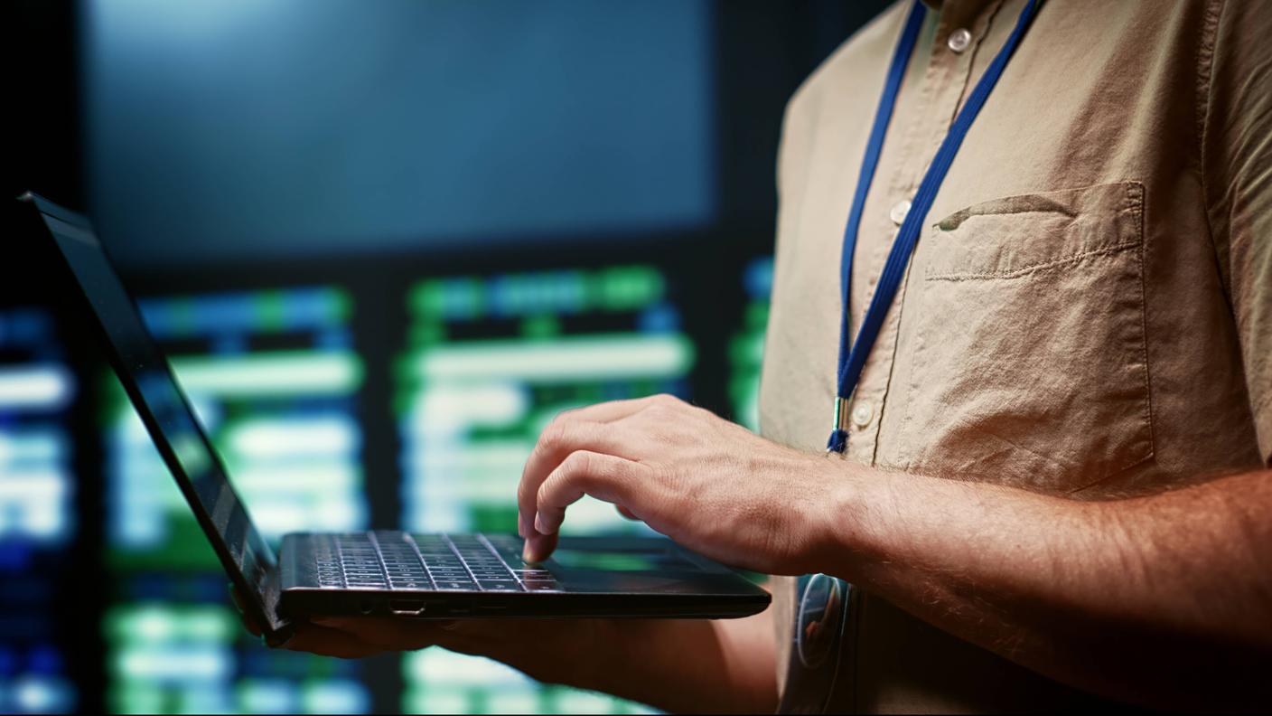 L'iniziativa vuole ancorare la sicurezza digitale nella Costituzione