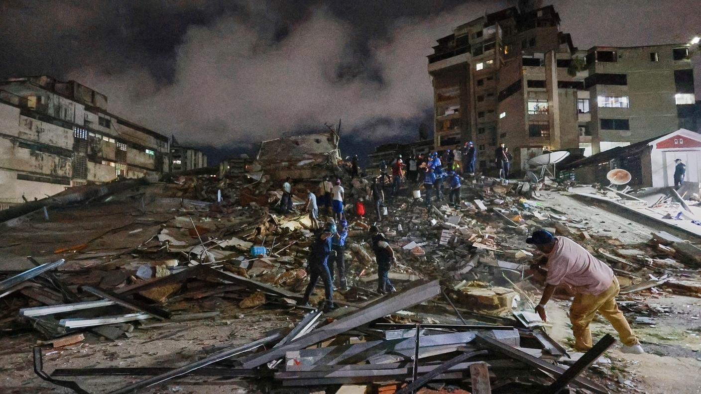 Violente scosse di terremoto in Venezuela