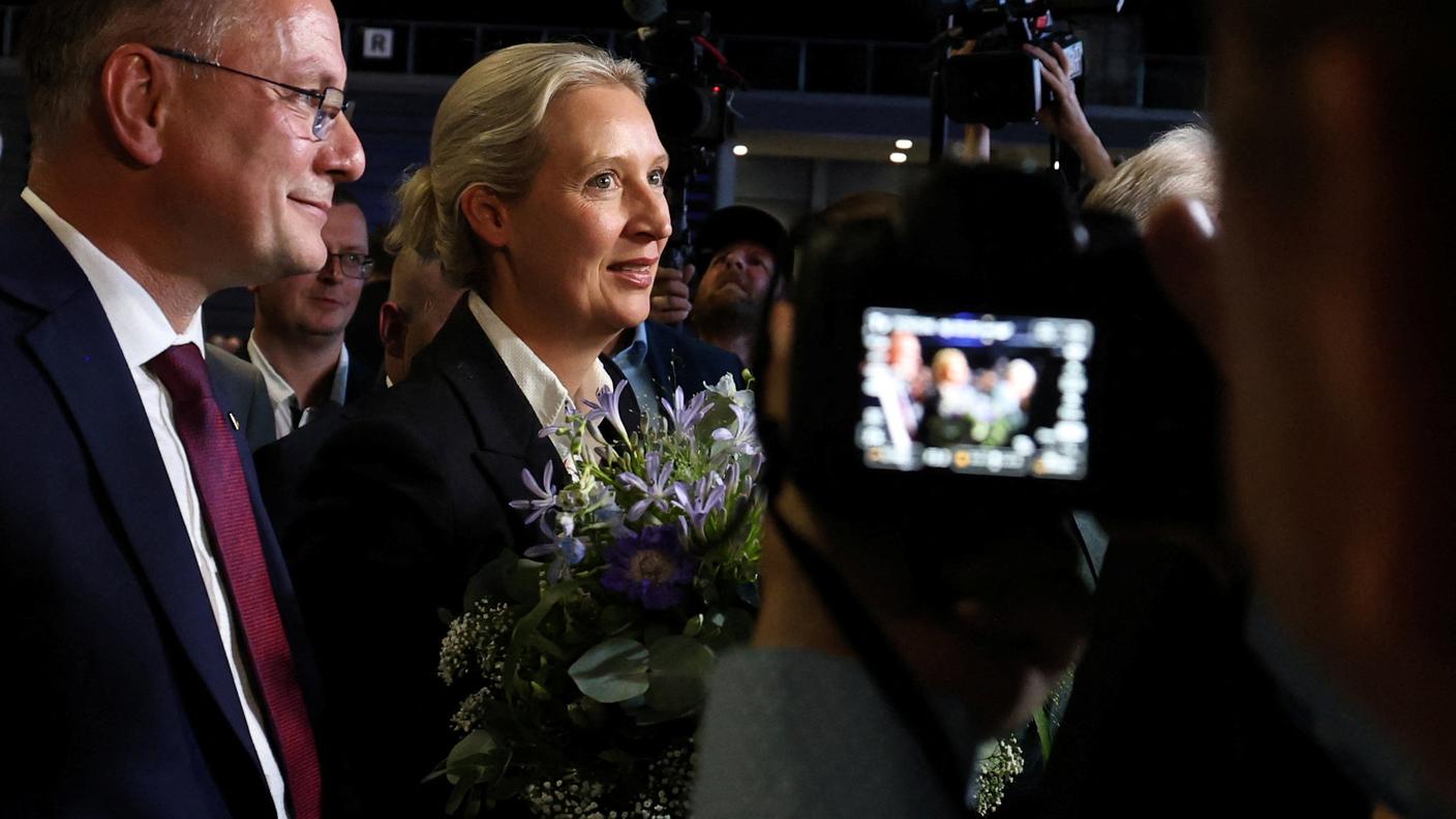 I delegati dell'AfD hanno rieletto i propri leader, Tino Chrupalla e Alice Weidel