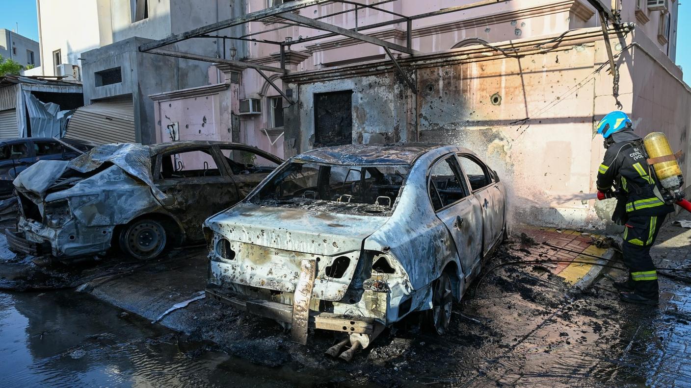 I Paesi del Golfo alleati degli Stati Uniti hanno dovuto far fronte all'ennesimo bombardamento del regime iraniano