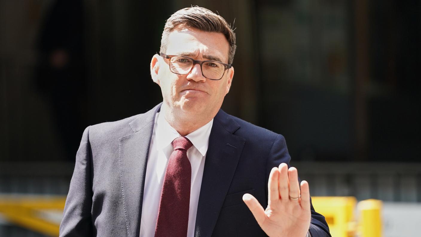 L'ex sindaco di Manchester Andy Burnham è ora a capo dei laburisti britannici e sarà premier a breve