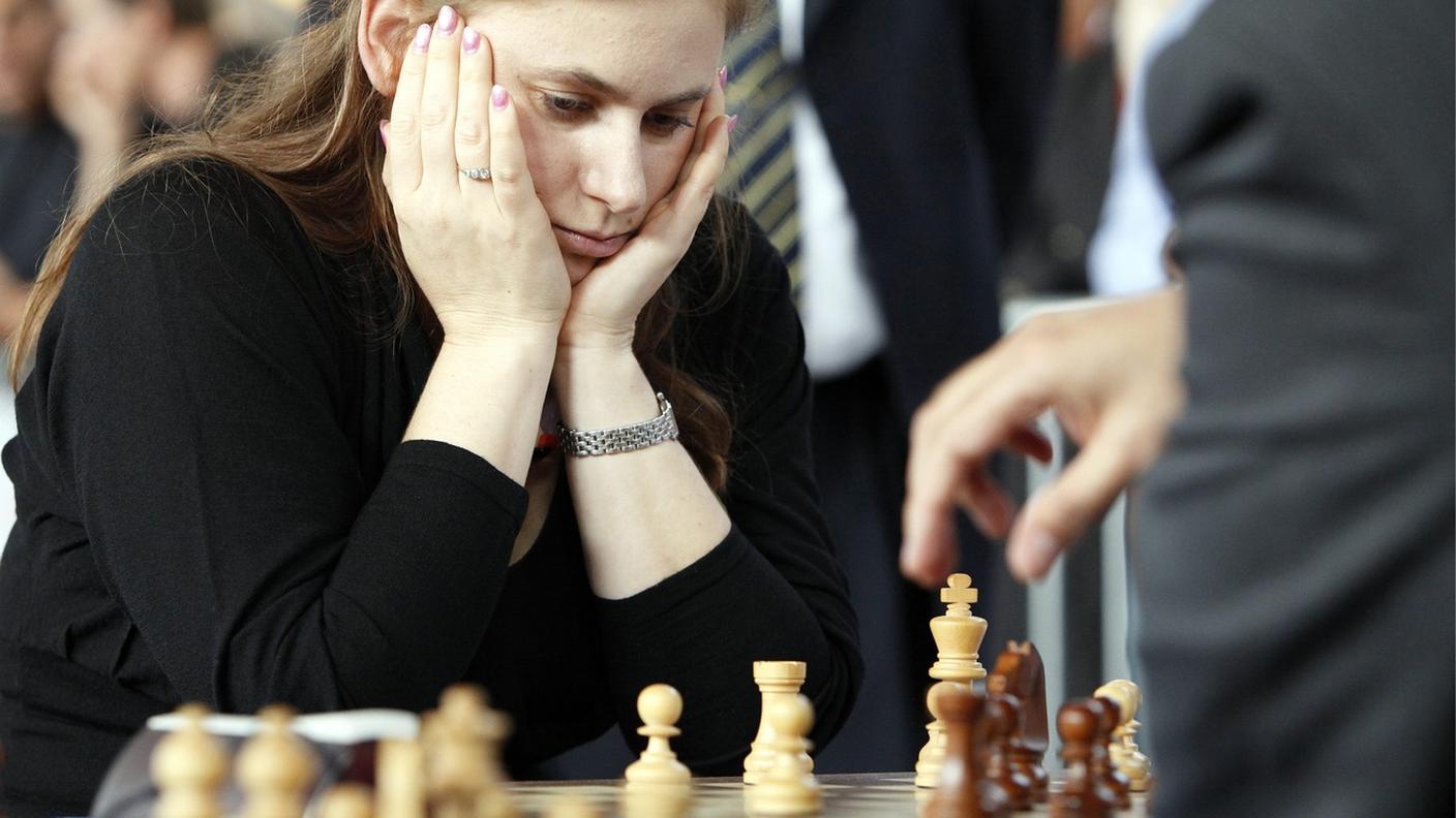 Una concentratissima Judit Polgar