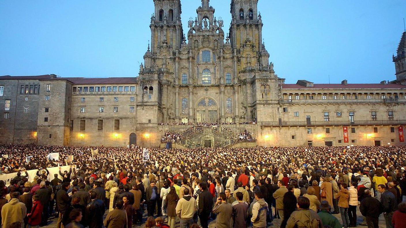 madrid foto protesta santiago de compostela 12 marzo 2004 ky.JPG