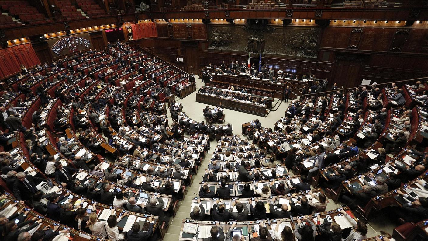 La Camera dei deputati durante il voto sulla legge lettorale