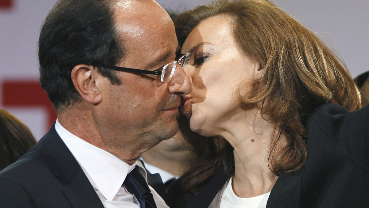 Hollande_Valérie Trierweiler_keystone198733745.JPG
