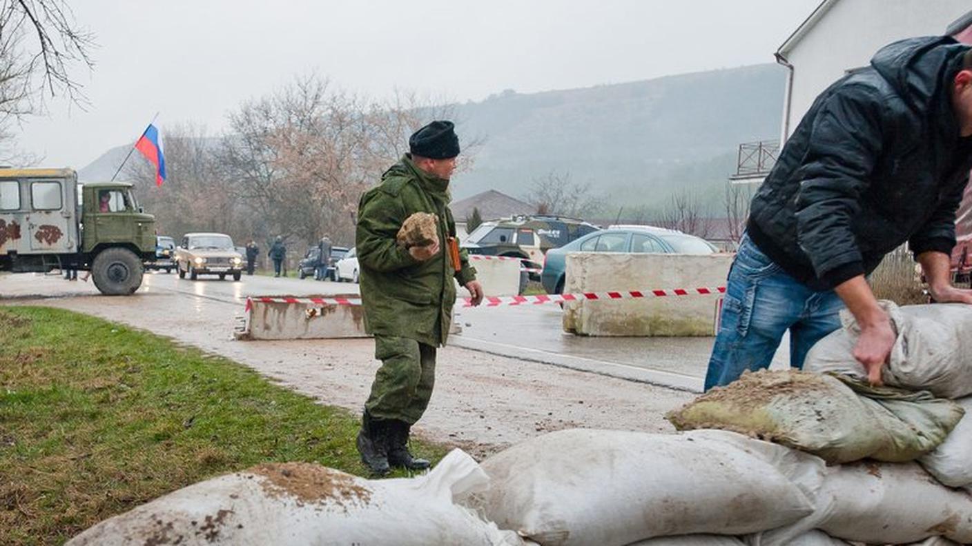 Barricate anche nel resto della capitale Sinferopoli