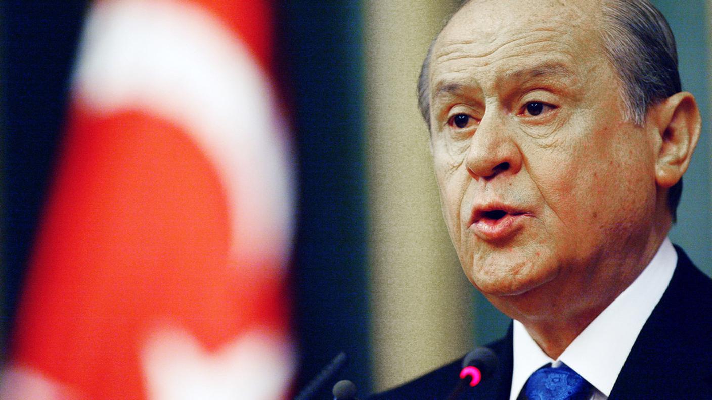 Devlet Bahceli: "Erdogan ha perso la salute mentale"