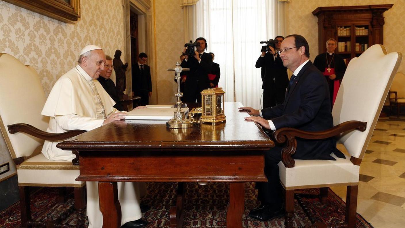 papa hollande incontro 2 24.1.2014 ky.JPG