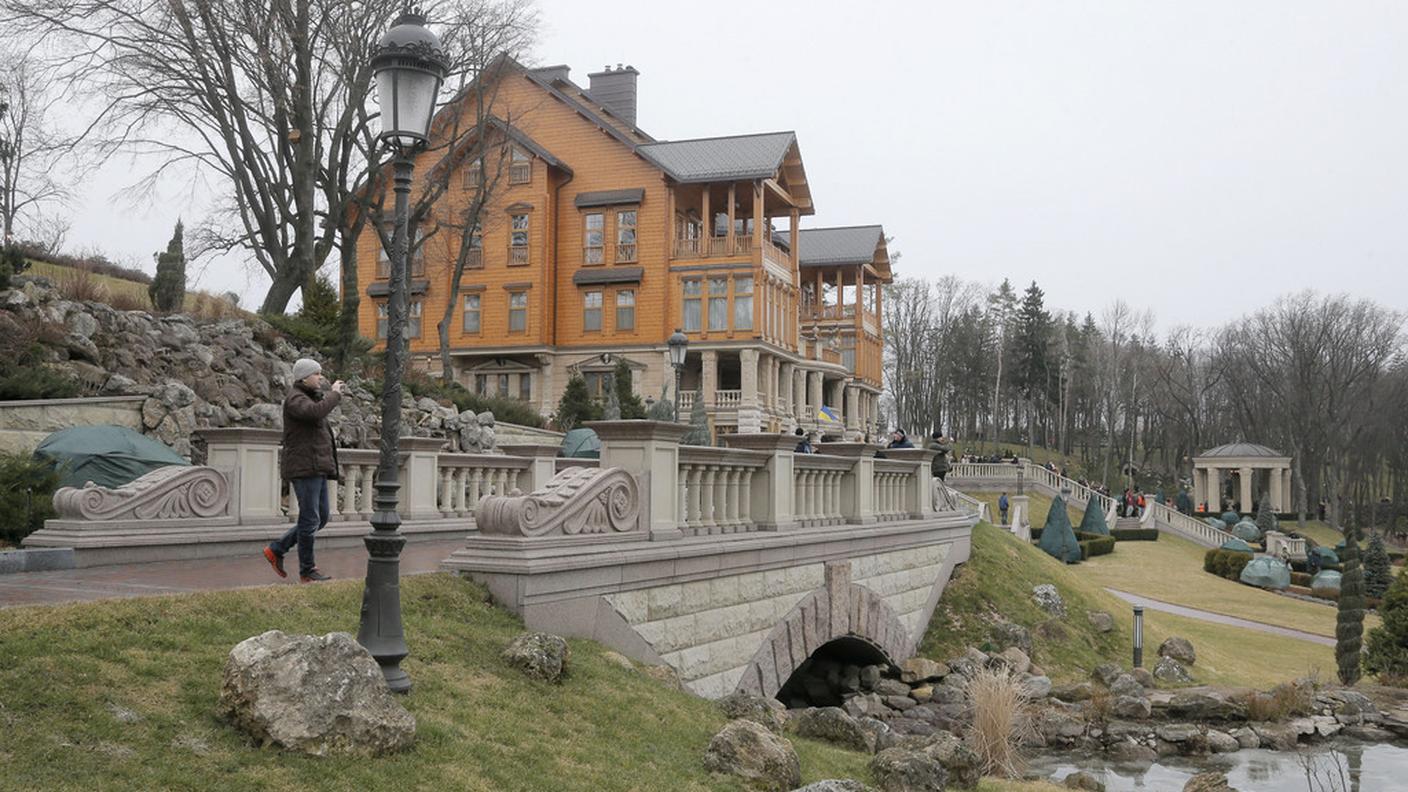 Villa_Ianukovich_keystone204096535.JPG