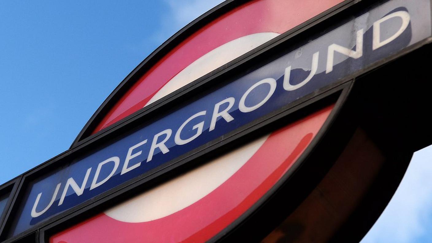 Londra tube9 ky.JPG