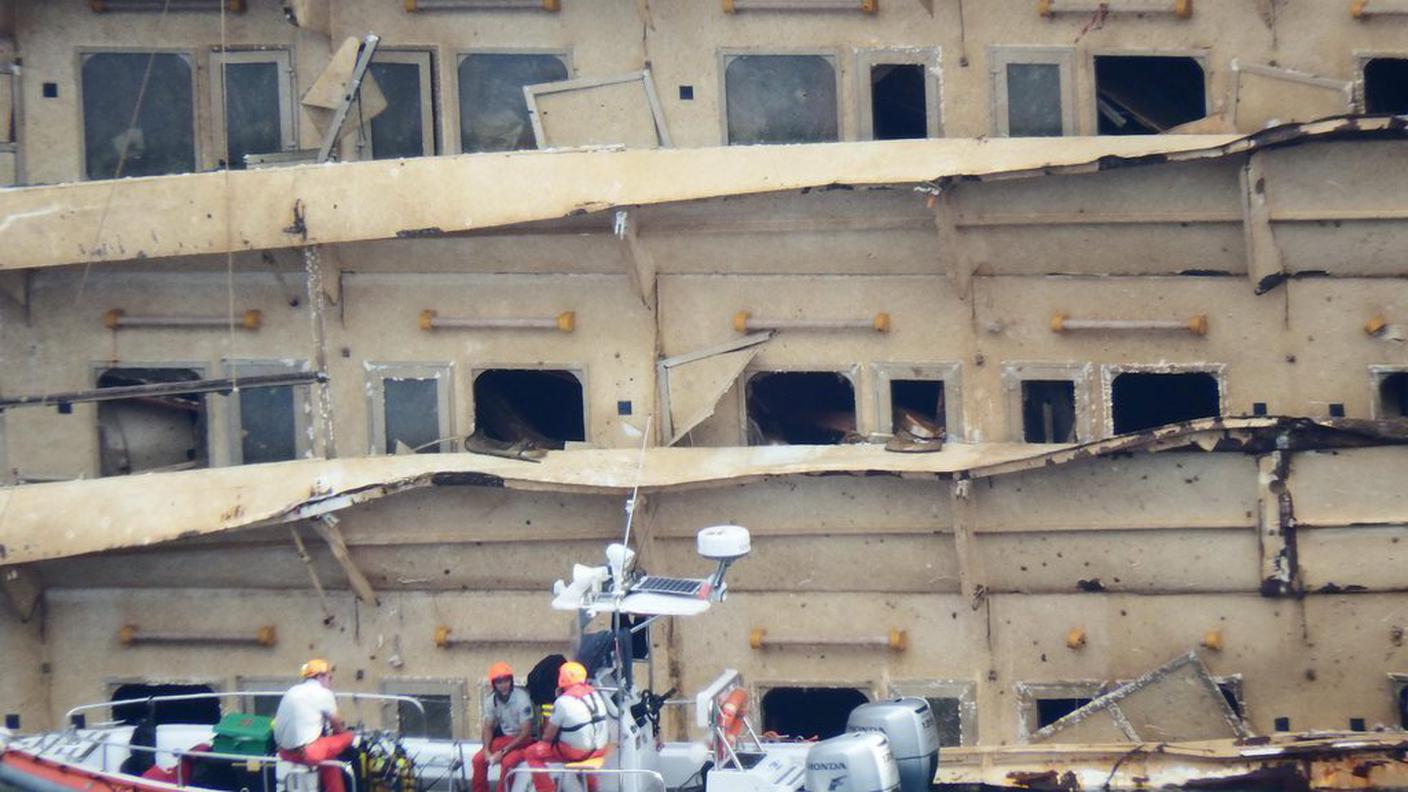 costa concordia ricerche  ky.JPG