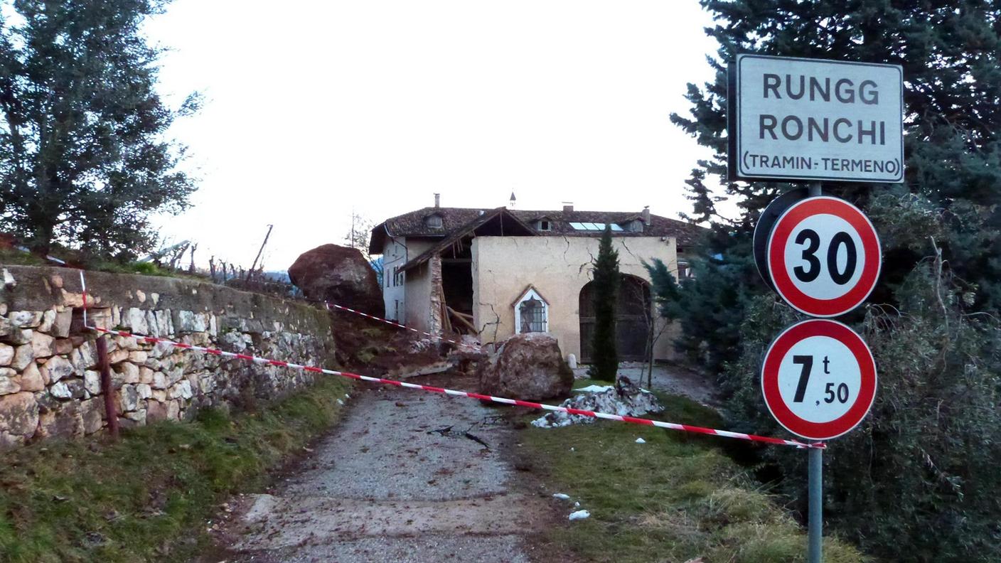 Ronchi di Termeno_frana_ansa5.jpg