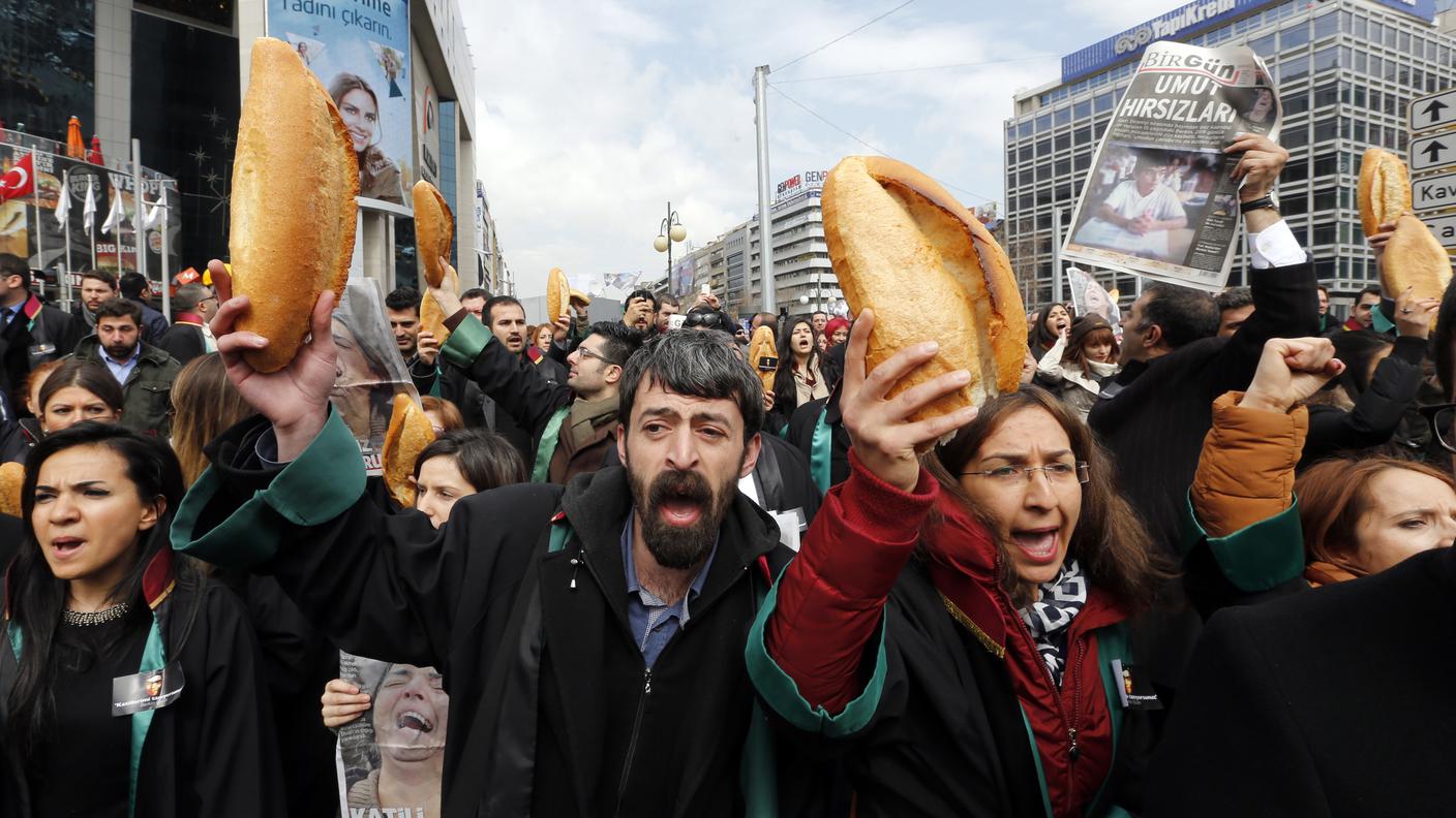 funerale ankara elvan9 rt.jpg