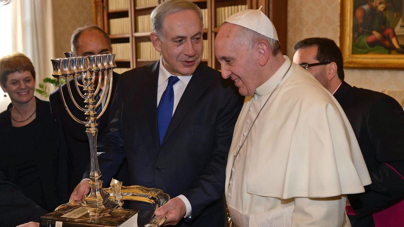 papa francesco 2 12 2013 netanyahu ky.JPG