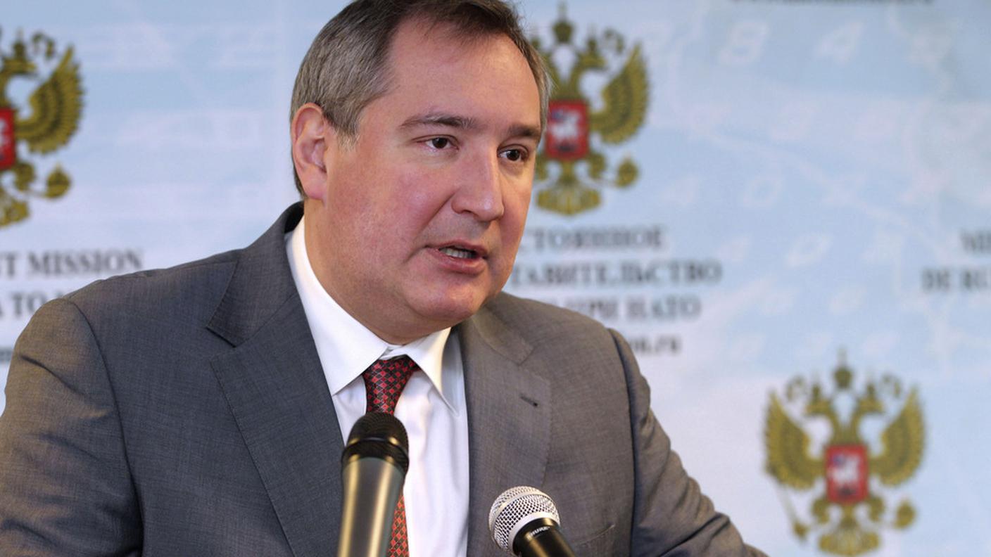 Il nome del vicepremier russo Dmitry Rogozin figura nella lista nera stilata dall'UE