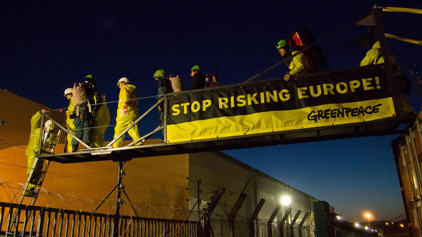 greenpeace 2 Fessenheim 18.3 ky.JPG