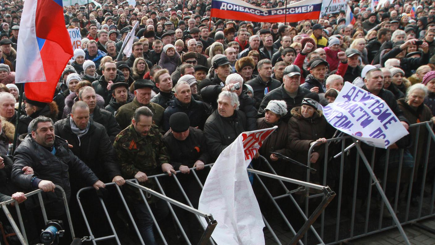 Donetsk manifestazioni marzo 2014 ky 6.JPG