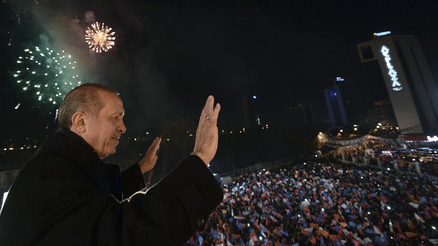 Erdogan: "Oggi è nata una nuova Turchia"