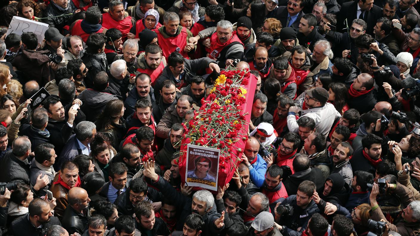 funerale ankara elvan rt.jpg