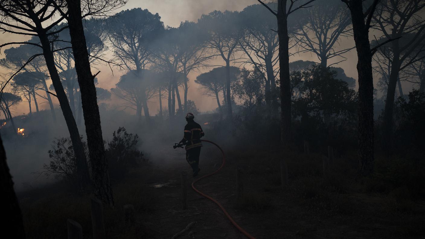 Bruciati finora 5'000 ettari di bosco