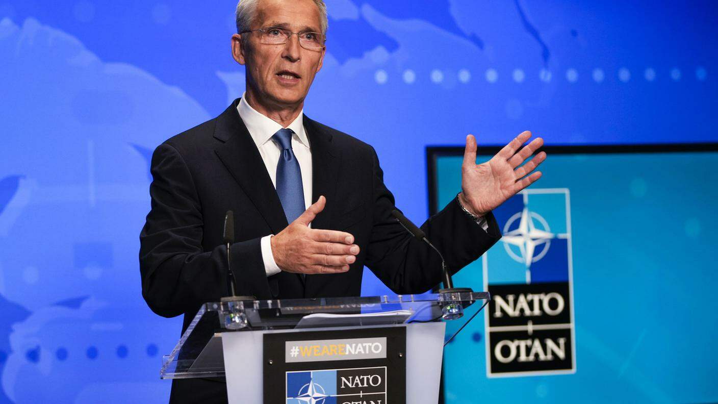 Il segretario generale della NATO Jens Stoltenberg dopo il vertice