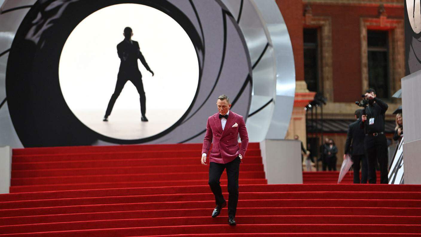 Daniel Craig all'arrivo alla prima mondiale alle Royal Albert Hall di Londra
