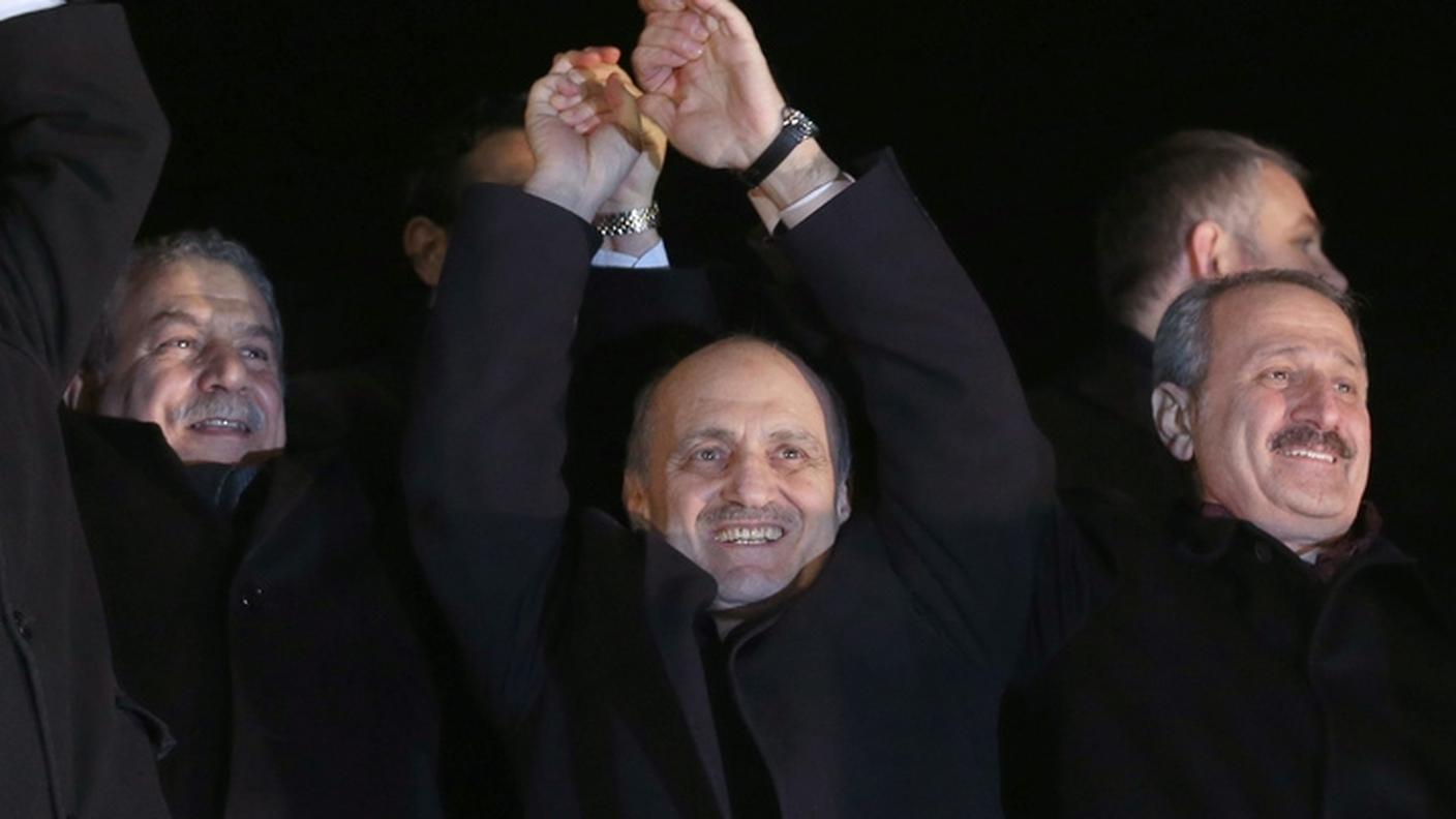 I ministri dimissionari Zafer Caglayan , Muammer Guler  e Erdogan Baykatar