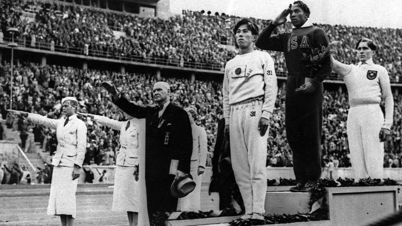 Jesse Owens Podio.JPG