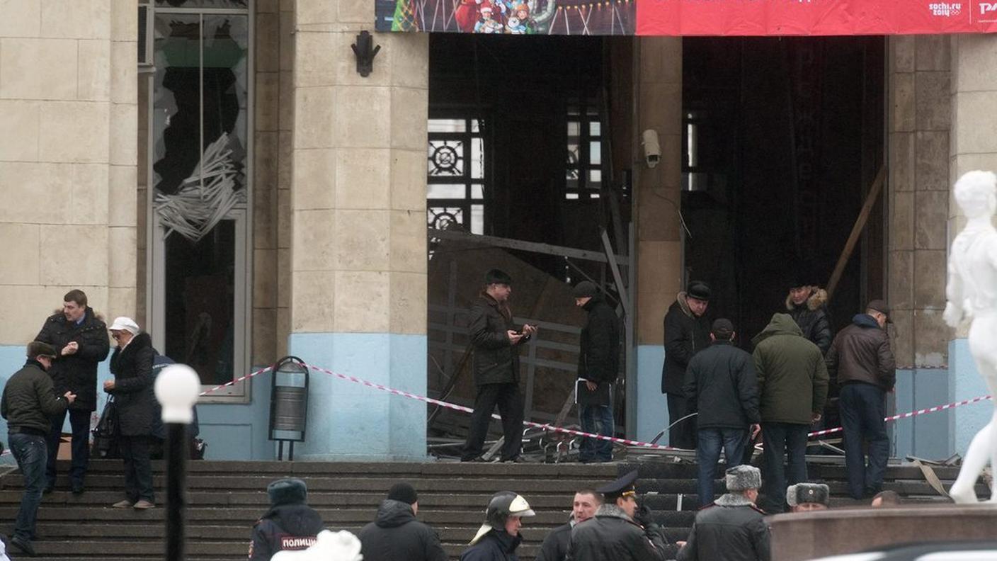La stazione di Volgograd dopo l'esplosione  2/4