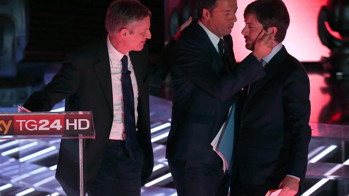 I tre pretendenti alla segreteria del Partito democratico: Matteo Renzi , Gianni Cuperlo e Pippo Civati ritratti il 29 novembre a Milano in occasione dell'incontro organizzato da SkyTG24