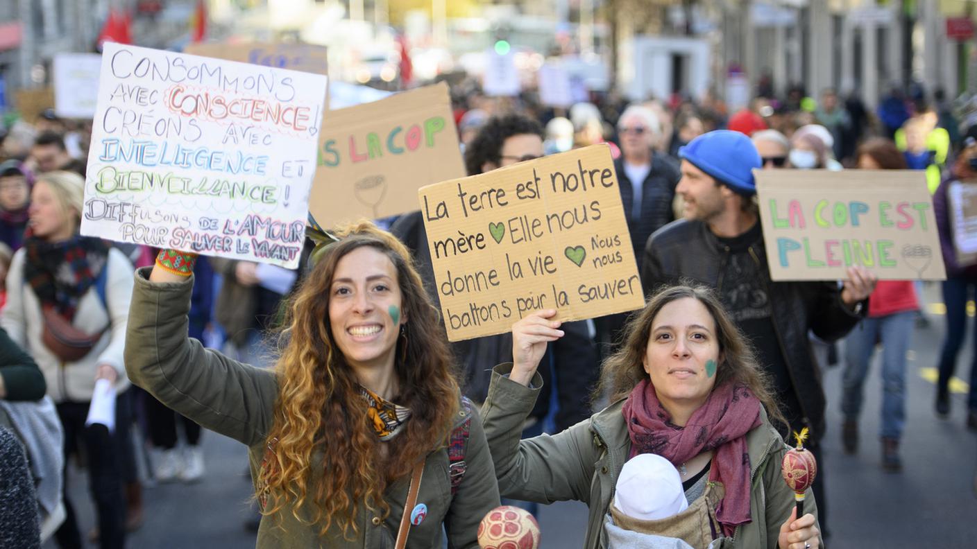 La manifestazione a Losanna