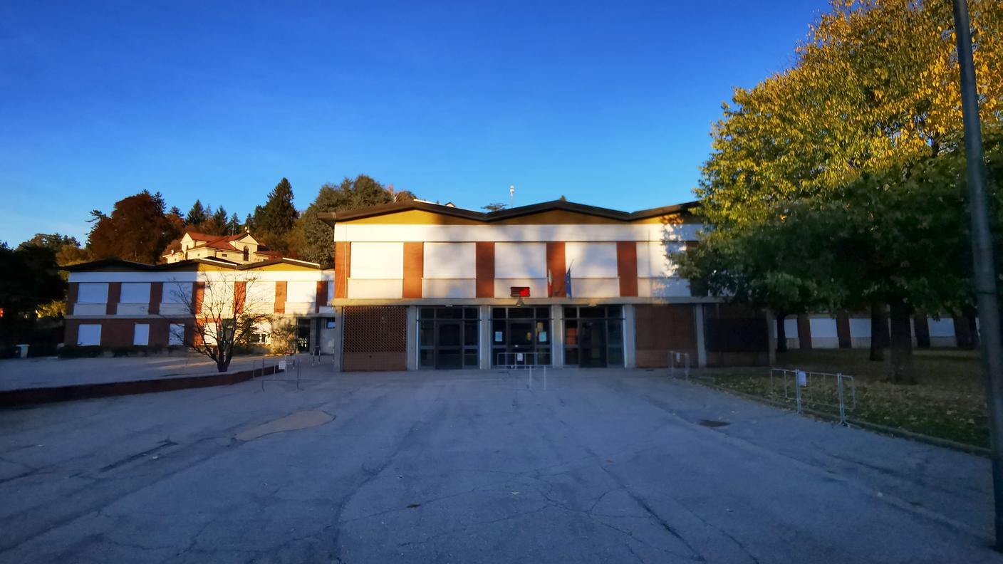 La scuola di Luino