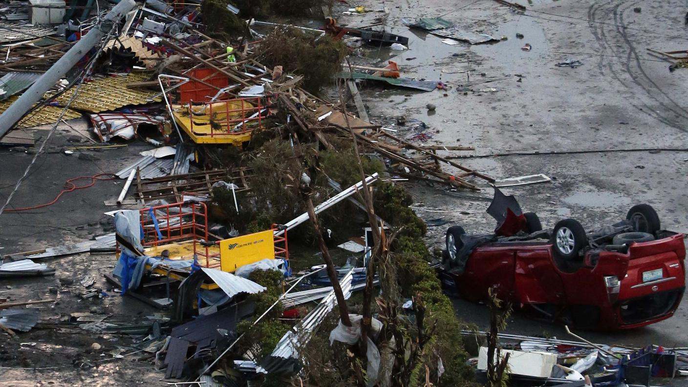 haiyan tifone, re.jpg