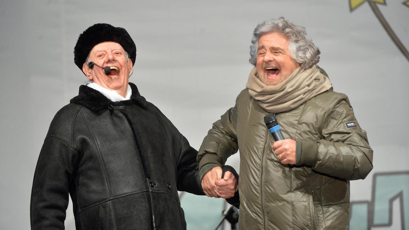 V-Day 2013 Dario Fo Beppe Grillo Ansa.jpg