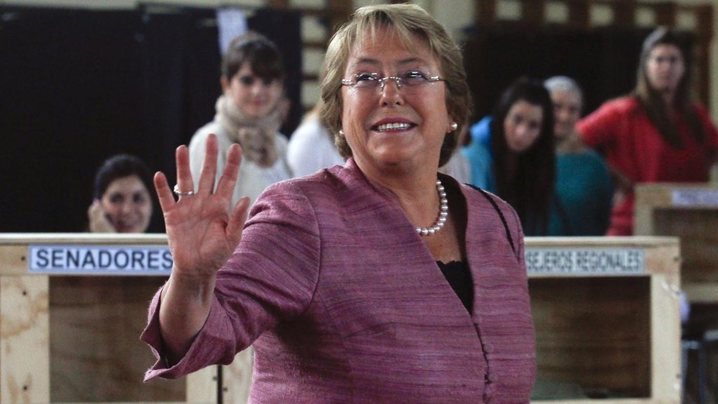 Michelle Bachelet rapprensenta la sinistra