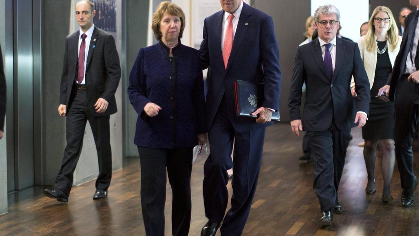 Catherine Ashton e John Kerry poco prima del colloquio