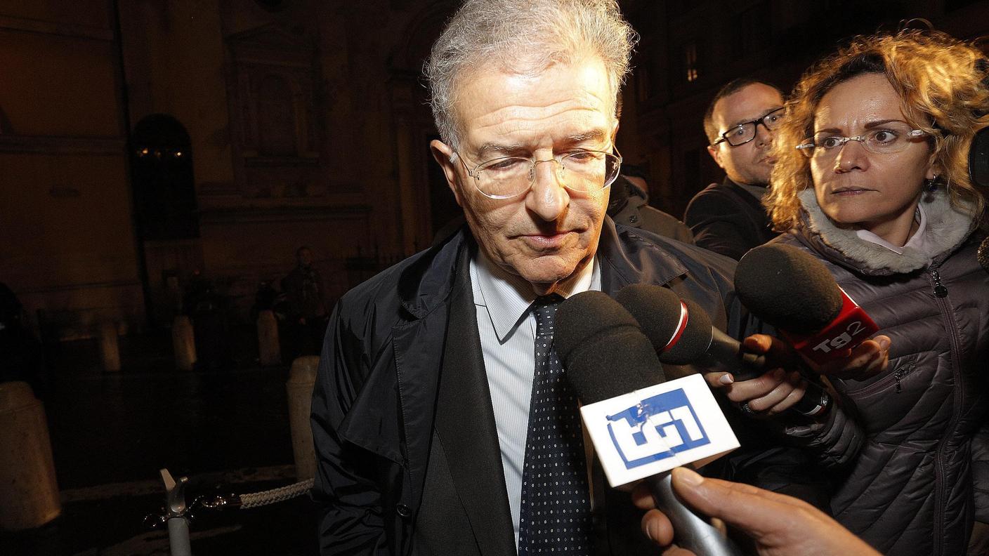 Il senatore Fabrizio Cicchitto