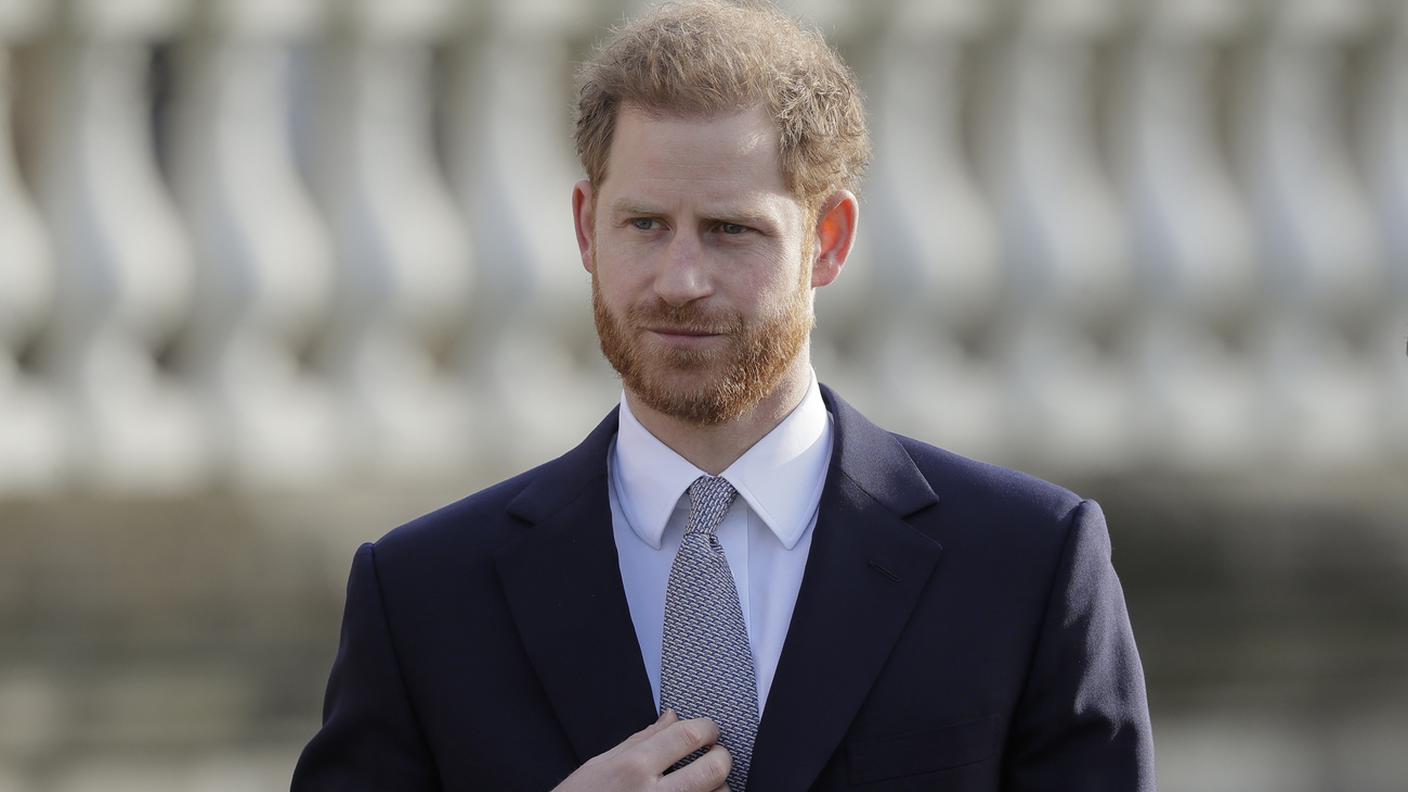 Harry chiede una scorta della polizia quando ritorna in Gran Bretagna con la famiglia