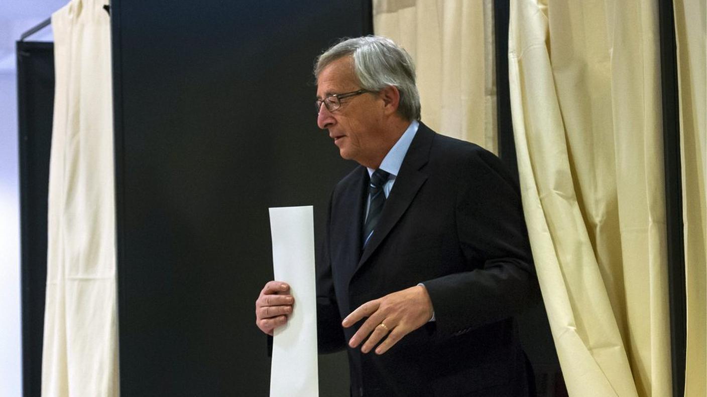 Il premier uscente all'ufficio elettorale