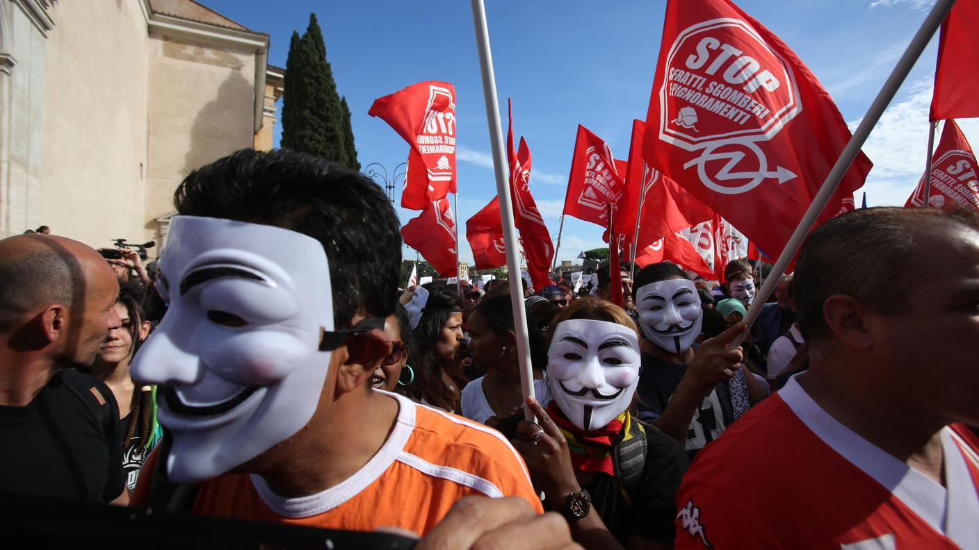 manifestazioni roma5 19.10.13 ansa.jpg