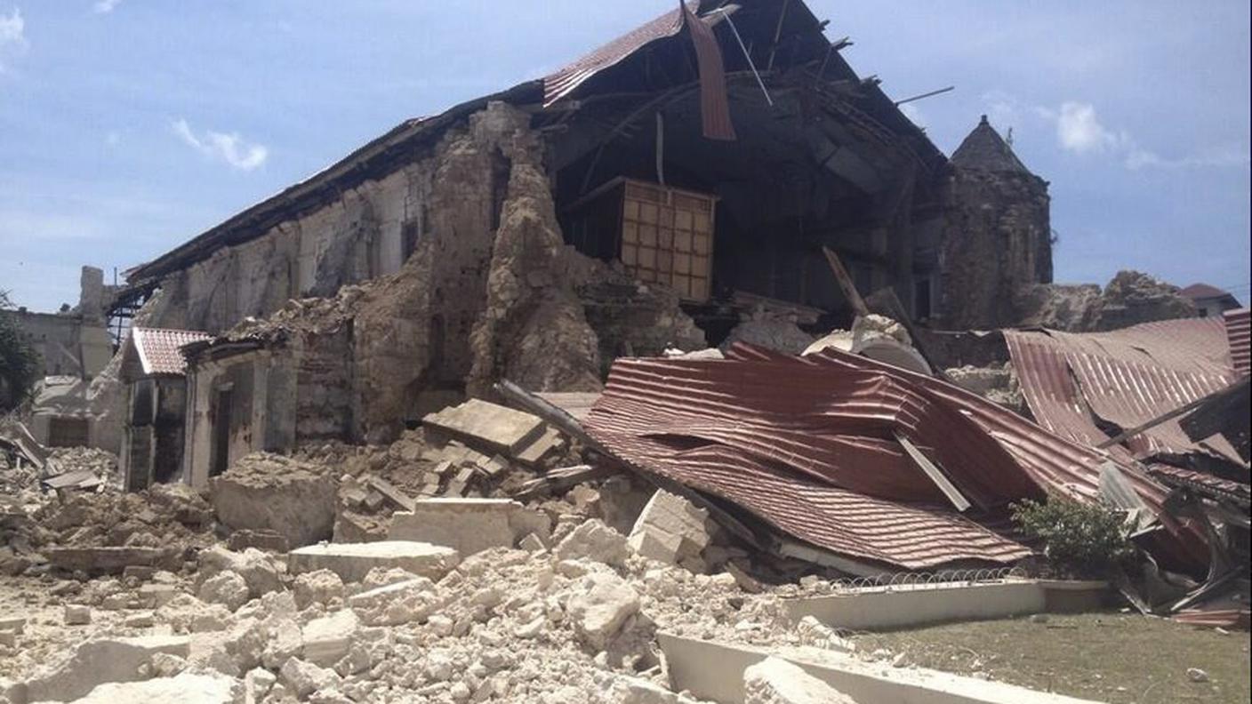 filippine terremoto ky .JPG