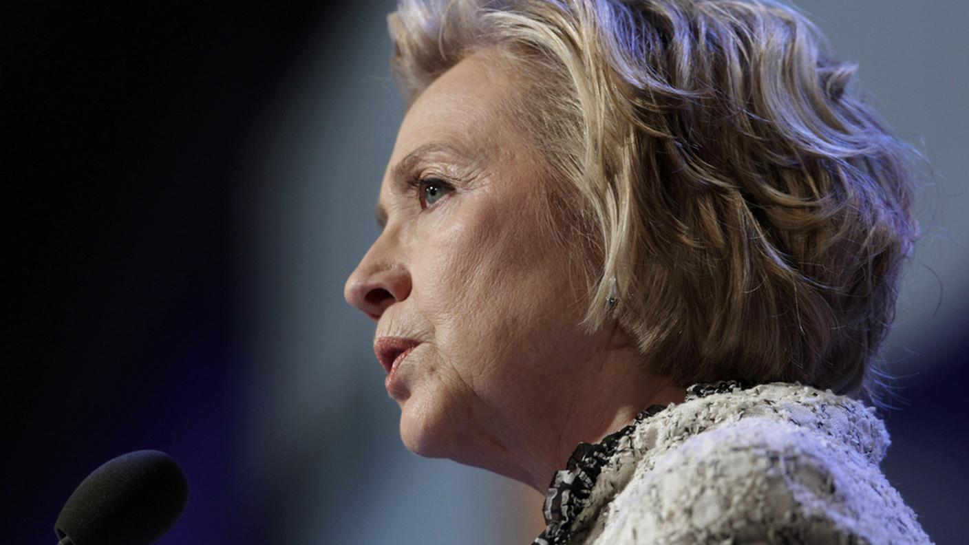 Per Hillary Clinton i politici dovrebbero pensare prima alla nazione